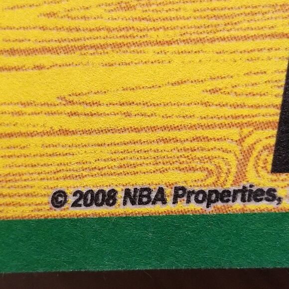 Boston Celtics 2008 NBA Basketball team 30 x 12 Felt Pennant, made in USA - Picture 7 of 10